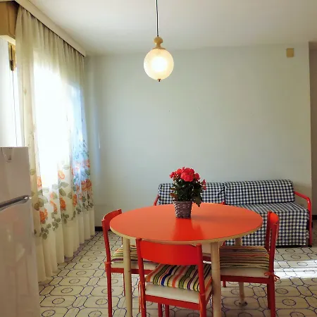 Lägenhet 5 Pini Lido di Jesolo
