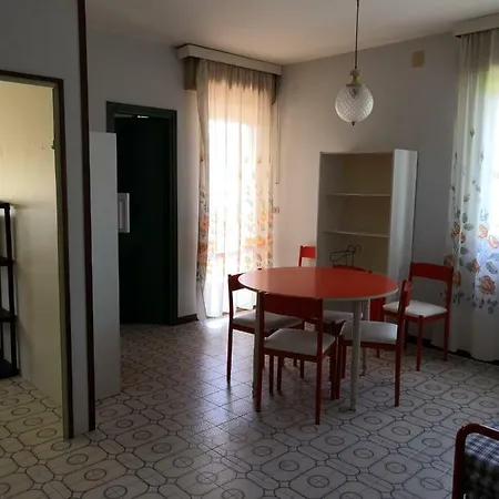 Apartament 5 Pini